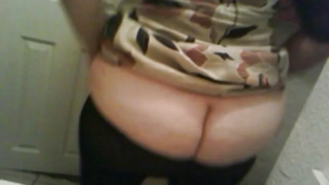 La chienne dilate son vagin de bus chinois porno 10 doigts