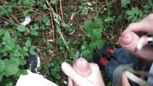 La beauté rousse Valentina video porno massage chinois Bianco lèche l'anus et les couilles à son partenaire