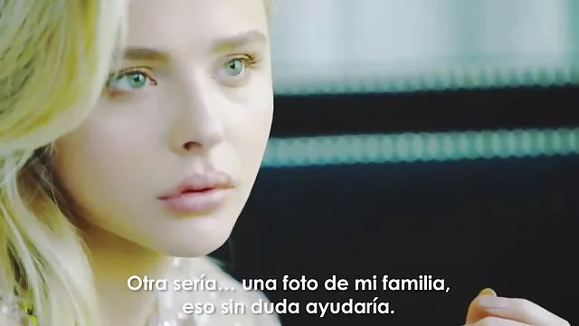 J'ai joué au tennis avec elle et l'ai baisée chinoiseporno sur le court