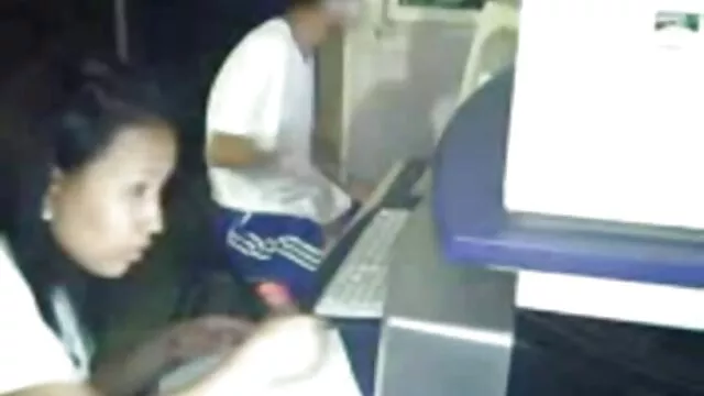 Grosse, longue bite dans porno sinoi la magnifique chatte de Natalia