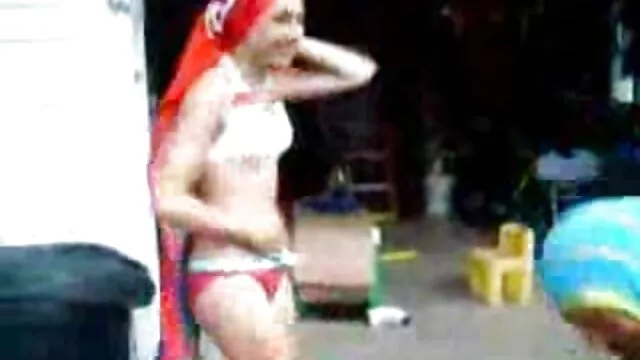 Jenny utilise un jouet pour se masturber xxx massage chinois