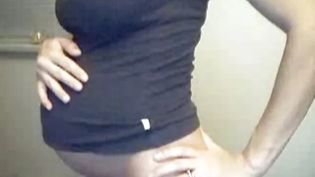 Blonde prend du sperme dans la massage chinois xxx chatte