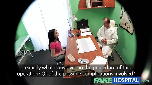 Plantureuse massage chinois xx blonde suce une bite et boit du sperme