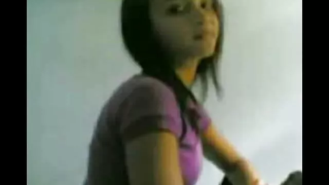 BBW Vika sex chinois gratuit donne une pipe incomparable