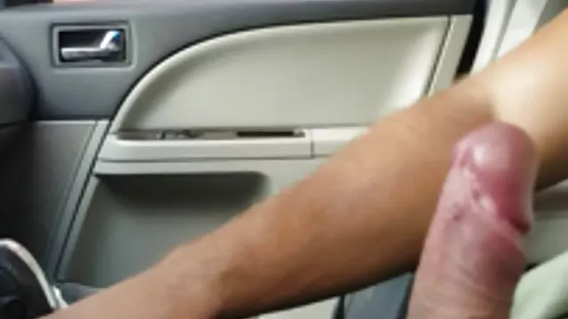 Dani Daniels et Liz Tyler lèchent leurs pornchinois trous humides