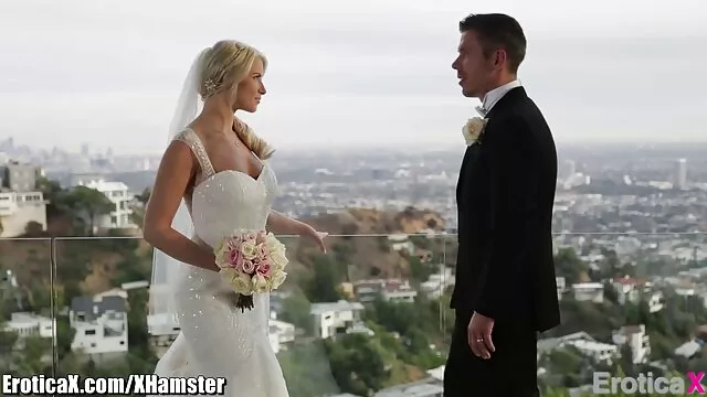 Gros cul Vivienne sex chinois video obtient du sperme